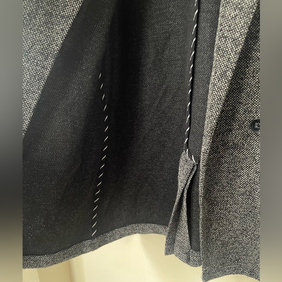 Anthropologie Sweater Blazer - Picture 4 of 7